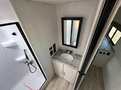 2024 Forest River RV Grand Surveyor - Photo 19