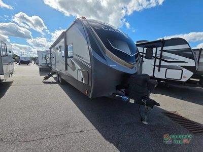 2019 Keystone RV Laredo - Photo 12