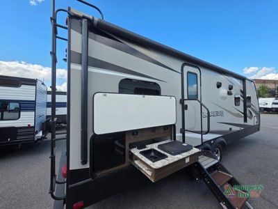 2019 Keystone RV Laredo - Photo 17