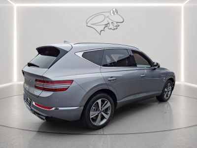 2022 Genesis GV80 — detail view