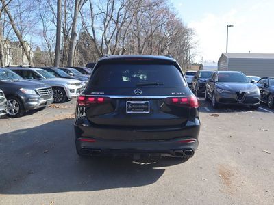 2025 Mercedes-Benz GLS - Photo 4
