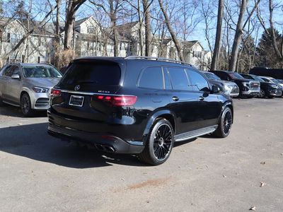 2025 Mercedes-Benz GLS - Photo 3