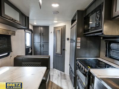 2022 Dutchmen RV Aspen Trail - Photo 9