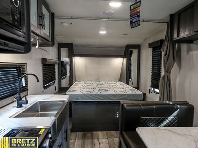 2022 Dutchmen RV Aspen Trail - Photo 6