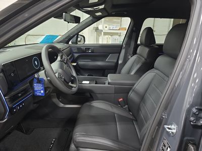 2026 Hyundai Santa Fe Hybrid — photo 9 view