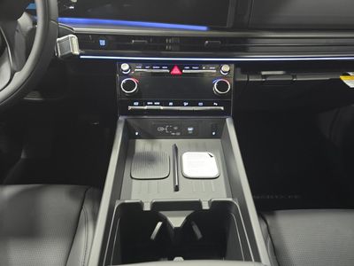 2026 Hyundai Santa Fe Hybrid — photo 13 view