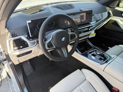 2026 BMW X5 — photo 15 view