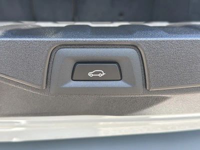 2026 BMW X5 — photo 11 view