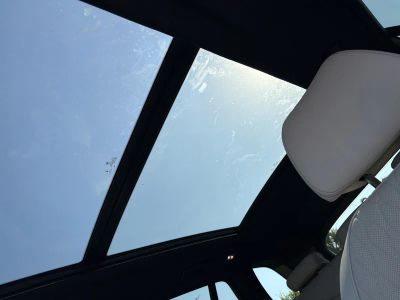 2026 BMW X5 — photo 25 view