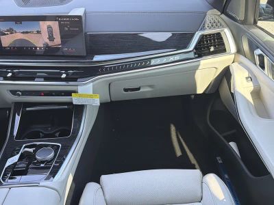 2026 BMW X5 — photo 20 view