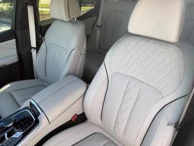 2026 BMW X5 — photo 16 view