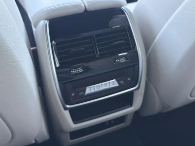 2026 BMW X5 — photo 22 view