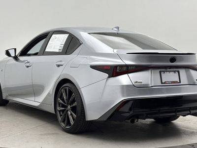 2024 Lexus IS - Photo 6