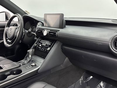 2024 Lexus IS - Photo 32