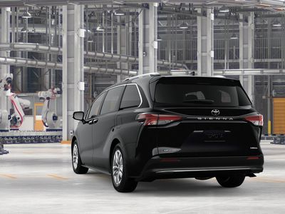 2026 Toyota Sienna — photo 7 view