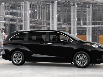 2026 Toyota Sienna — photo 13 view