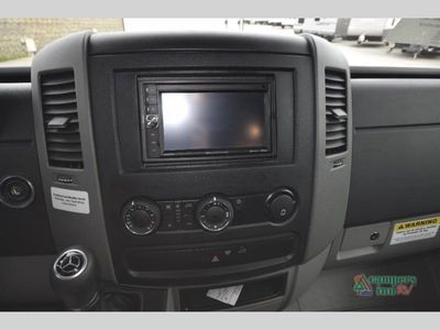 2020 Winnebago Vita - Photo 18