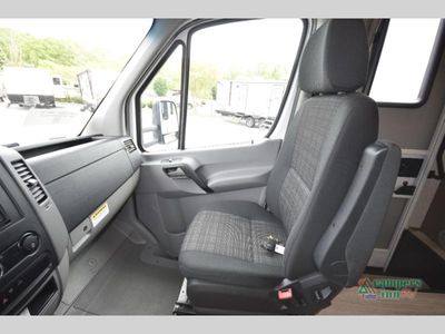 2020 Winnebago Vita - Photo 19