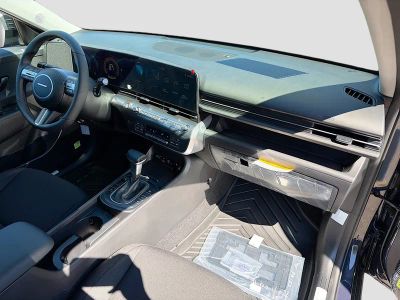 2026 Hyundai KONA — photo 13 view