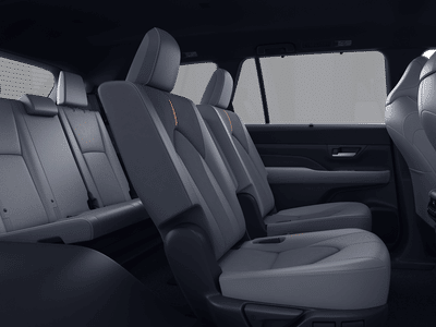 2026 Toyota Grand Highlander Hybrid - Photo 7