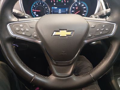 2024 Chevrolet Equinox — photo 12 view