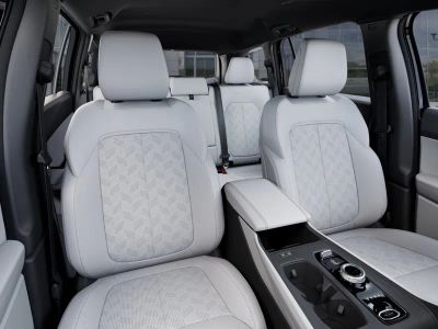 2026 Jeep Cherokee — photo 16 view