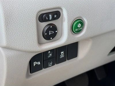 2019 Honda Pilot — photo 8 view