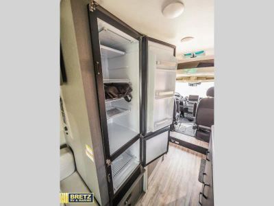 2026 Thor Motor Coach Tellaro - Photo 10