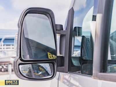 2026 Thor Motor Coach Tellaro - Photo 19
