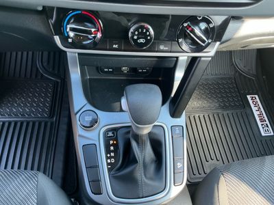 2023 Kia Seltos - Photo 12