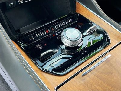 2024 Jeep Grand Wagoneer — photo 17 view