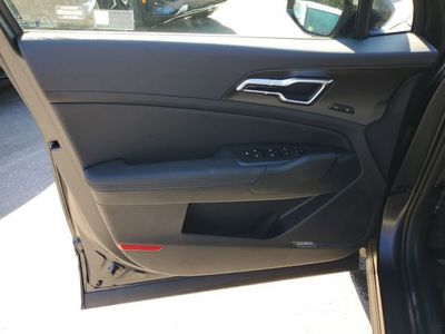 2026 Kia Sportage — detail view