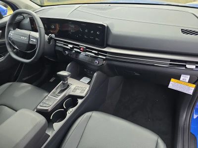 2026 Kia Sportage — photo 12 view