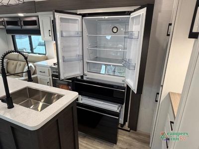 2026 Venture RV SportTrek Touring Edition — photo 25 view