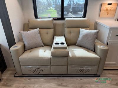 2026 Venture RV SportTrek Touring Edition — photo 31 view