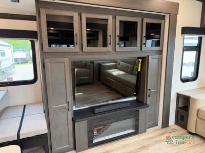 2026 Venture RV SportTrek Touring Edition — photo 29 view