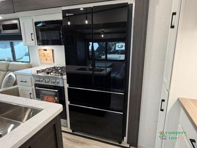 2026 Venture RV SportTrek Touring Edition — photo 26 view