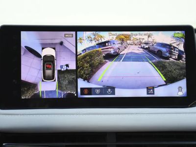 2026 INFINITI QX60 — photo 21 view