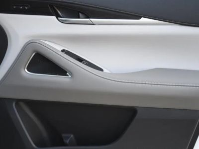 2026 INFINITI QX60 — photo 37 view