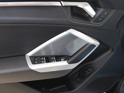 2024 Audi Q3 — photo 18 view