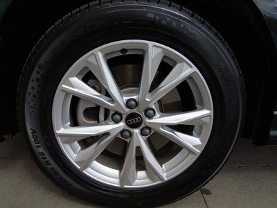2024 Audi Q3 — photo 10 view