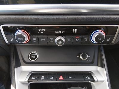 2024 Audi Q3 — photo 17 view