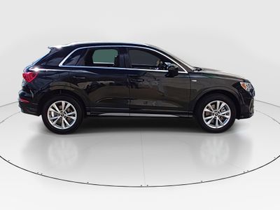 2024 Audi Q3 — photo 8 view