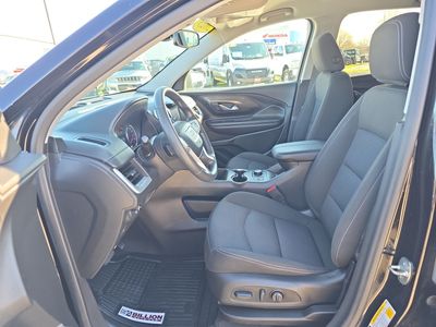 2023 GMC Terrain — photo 9 view