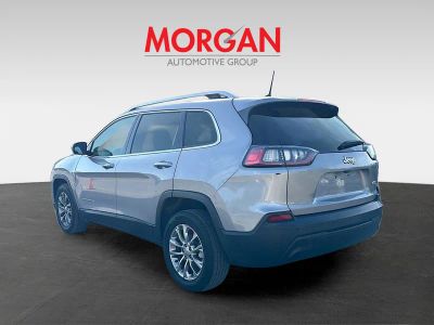 2021 Jeep Cherokee — detail view