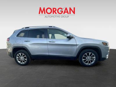 2021 Jeep Cherokee — side profile view