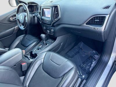 2021 Jeep Cherokee — photo 12 view