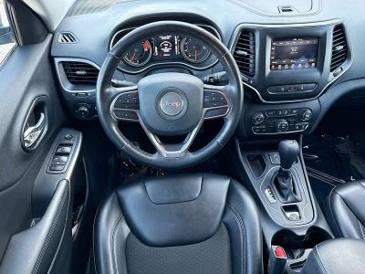 2021 Jeep Cherokee — photo 15 view