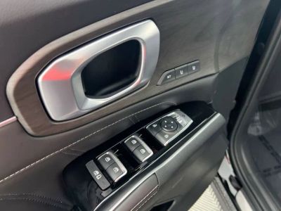 2025 Kia Sorento — photo 24 view