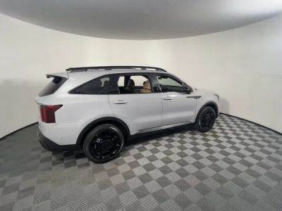 2025 Kia Sorento — photo 17 view